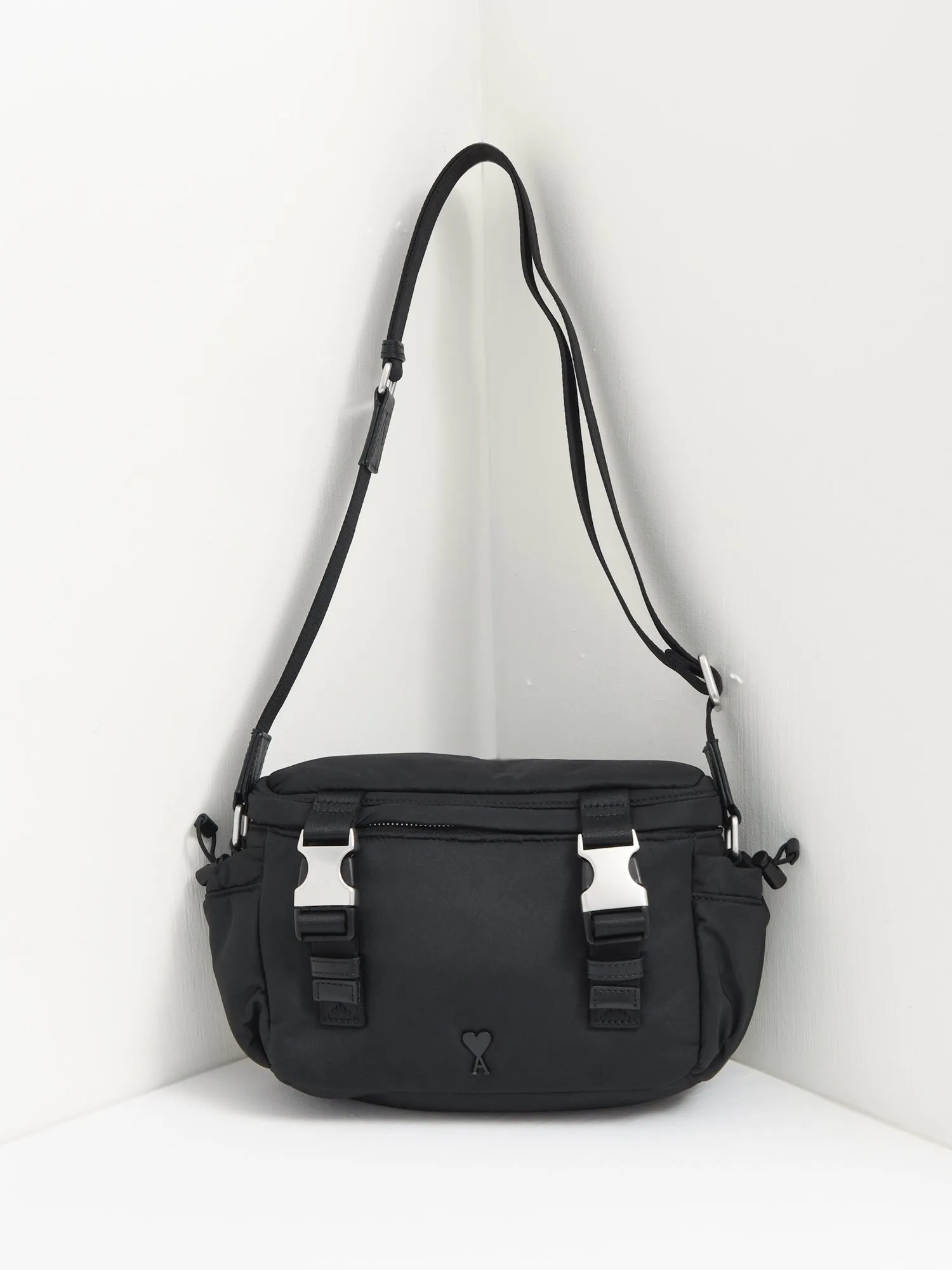 ADC MESSENGER BAG_WOOL TRICOTINE BLACK