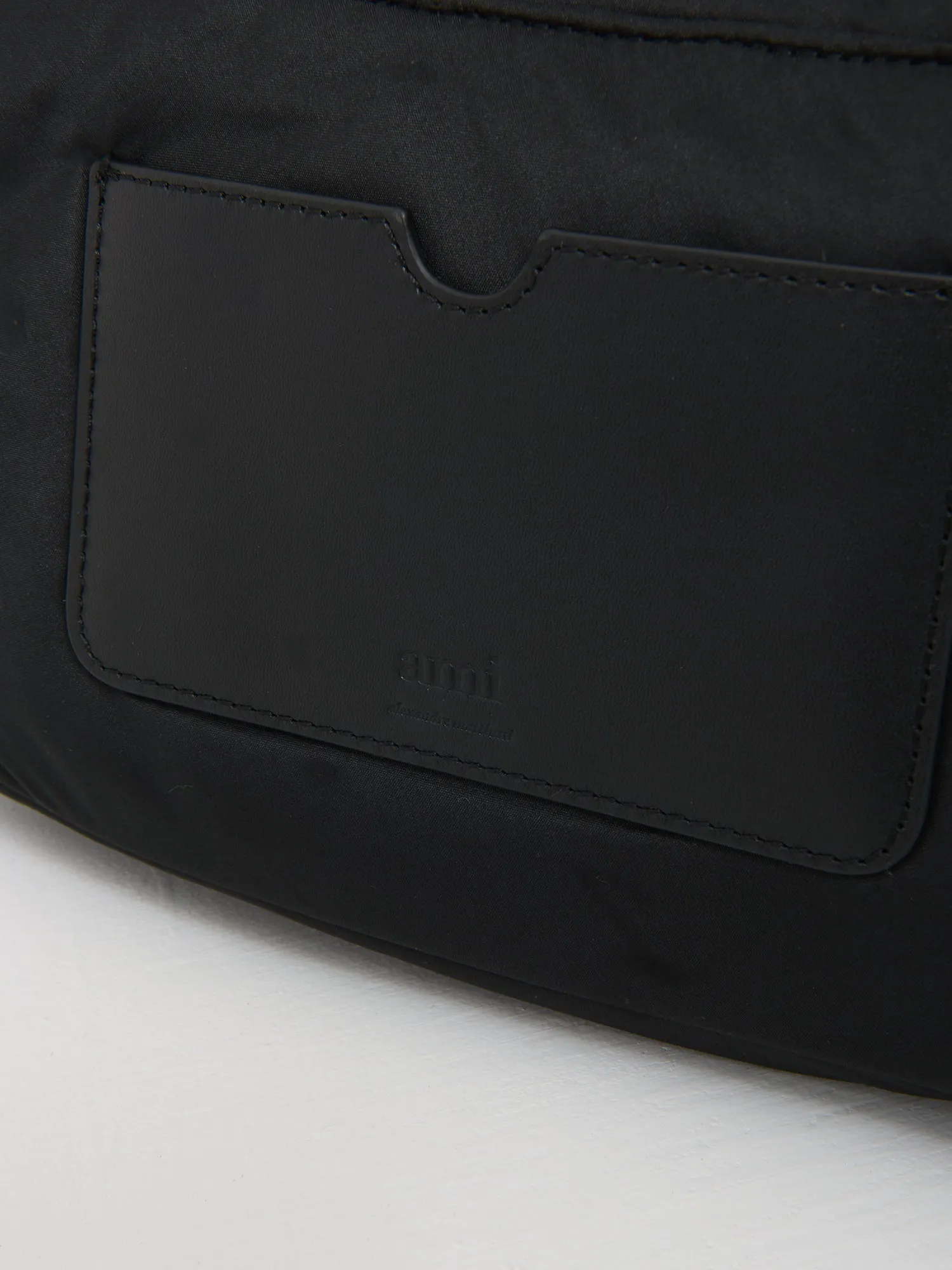 ADC MESSENGER BAG_WOOL TRICOTINE BLACK
