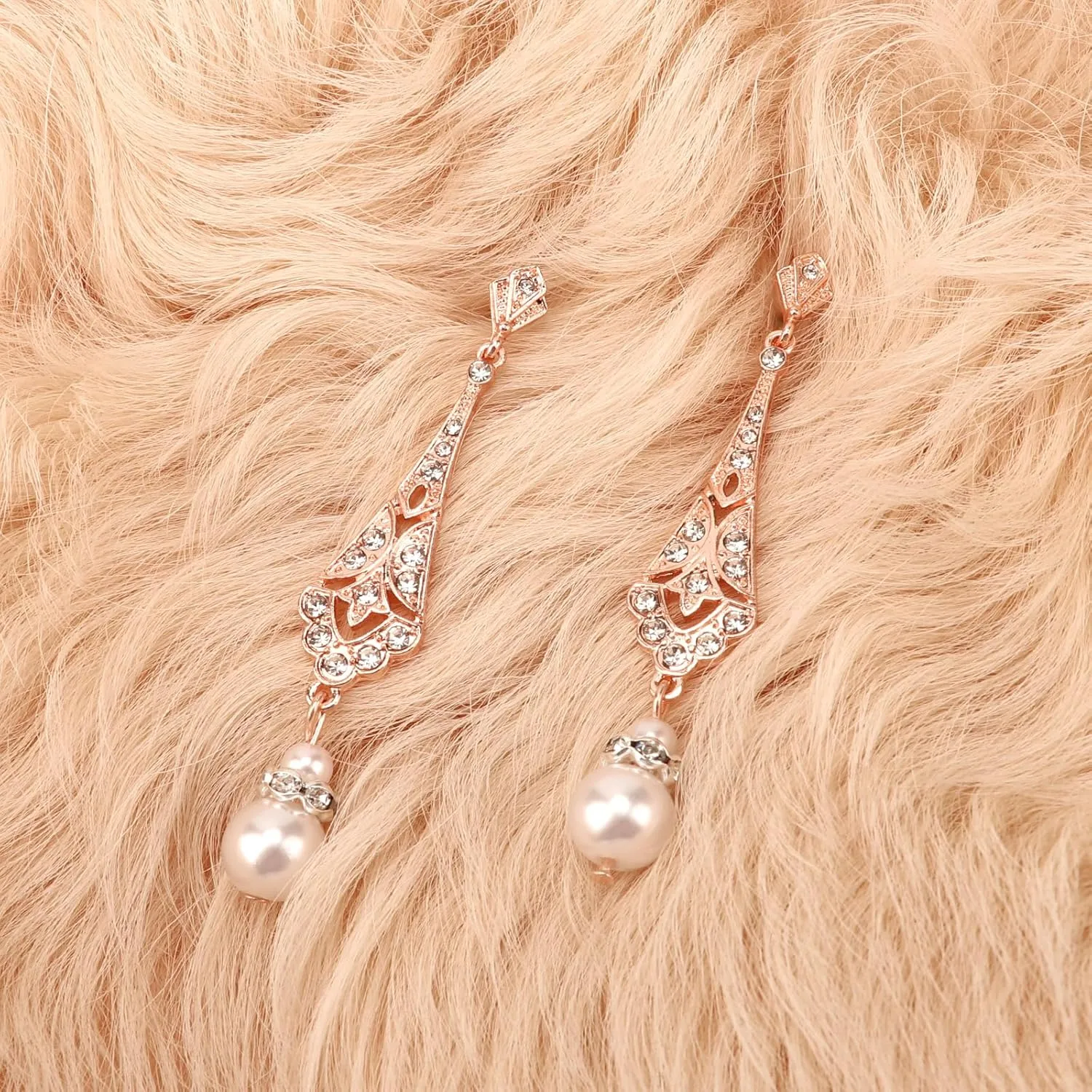 DRESHOW 1920s Great Gatsby Accessories Set for Women Flapper Costume Accessories Feather Headband Roaring 20s Accessories Set