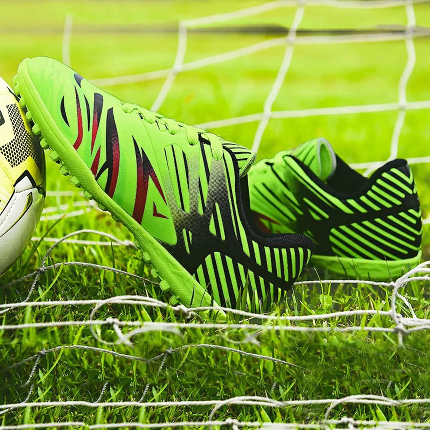 Little Boys Soccer Shoes Firm Ground Youth Soccer Cleats Kids High-Top Football Boots Outdoor Training Sneaker