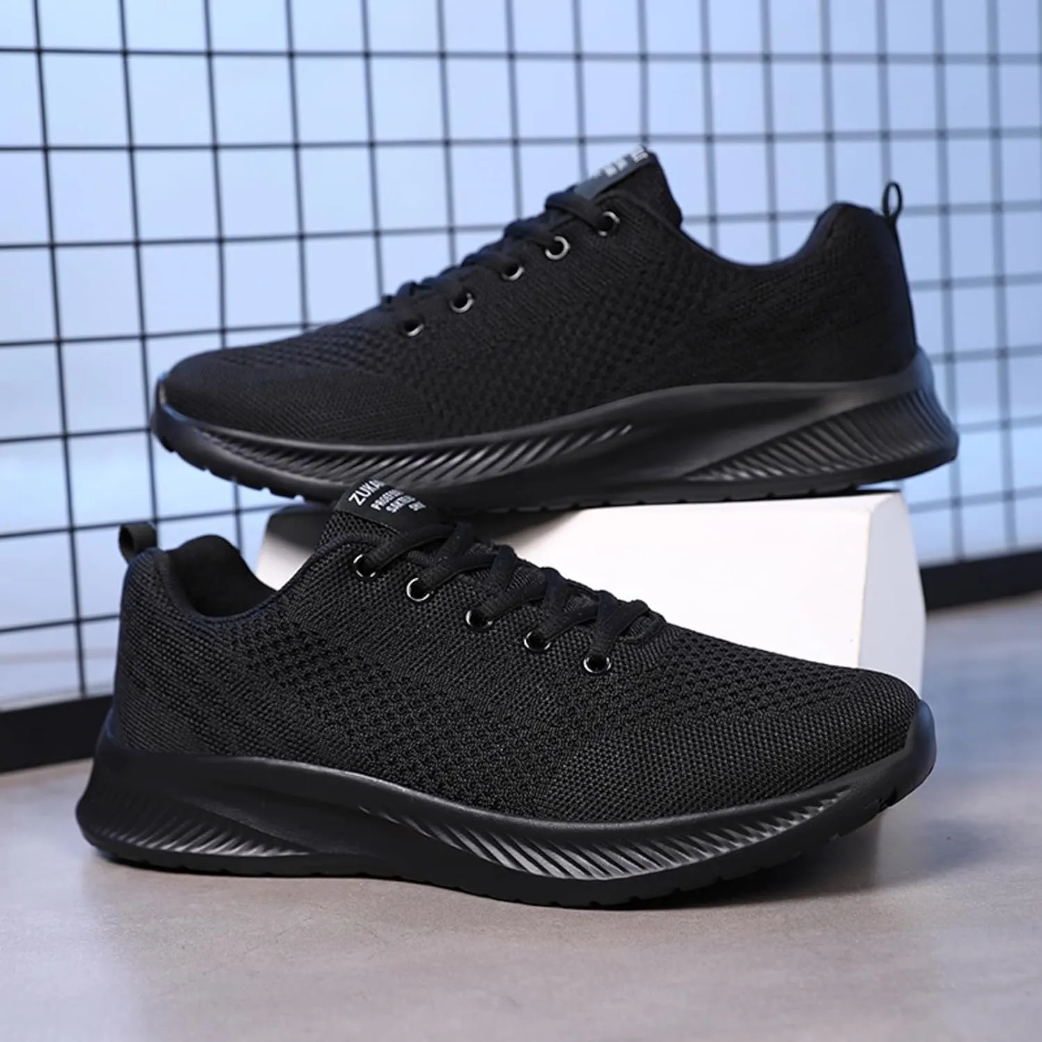 Men Sports Shoes Fashionable New Pattern Color Block Simple Mesh Breathable and Comfortable Flat Mens Basketball Sneaker