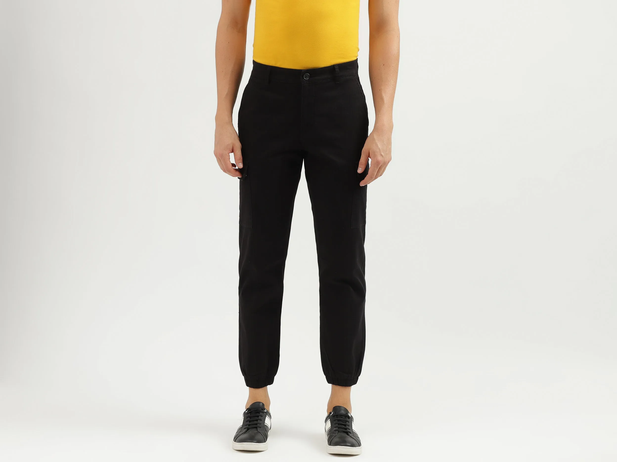 Men's Solid Jogger Fit Trousers with Button Closure