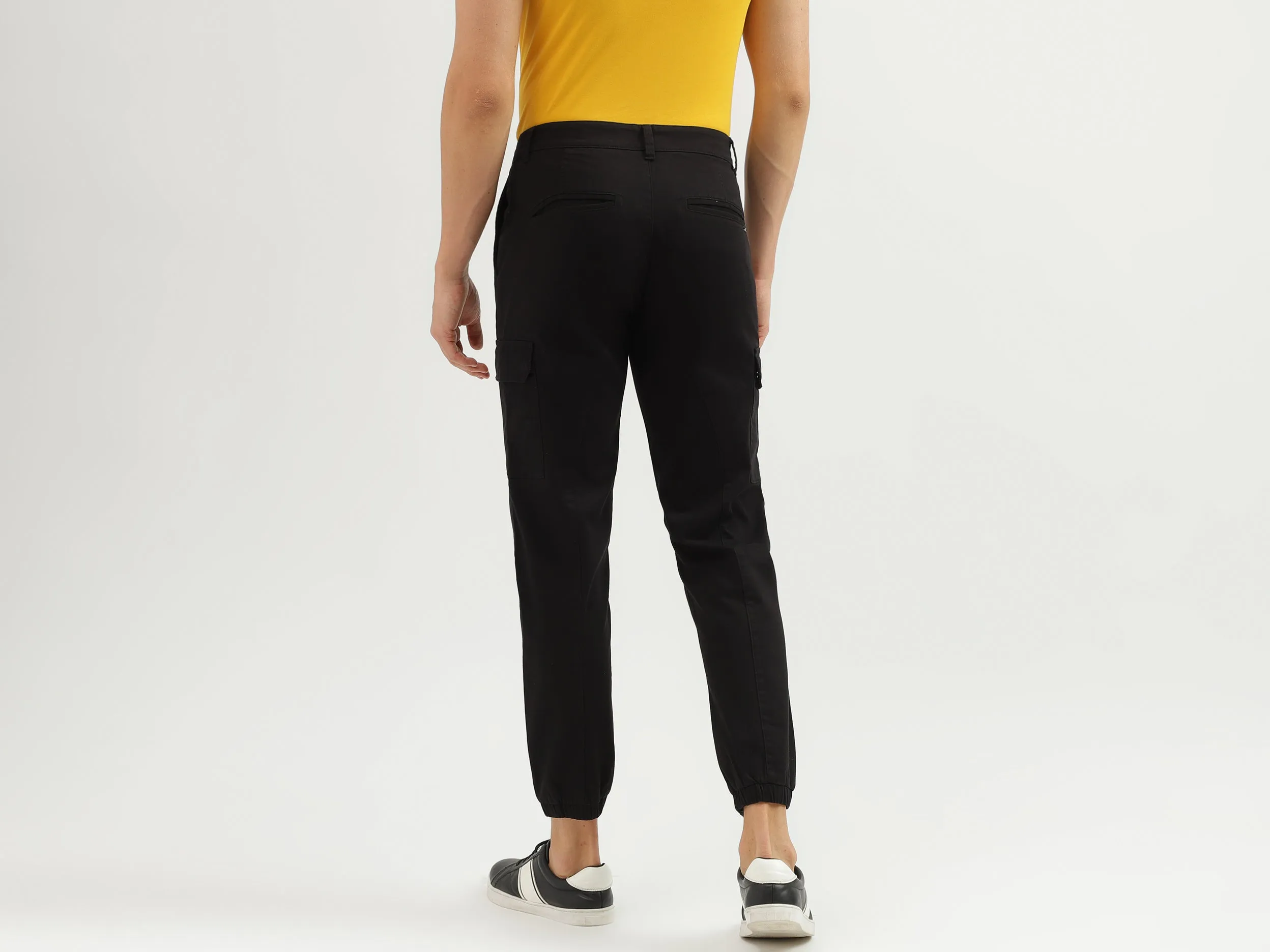Men's Solid Jogger Fit Trousers with Button Closure