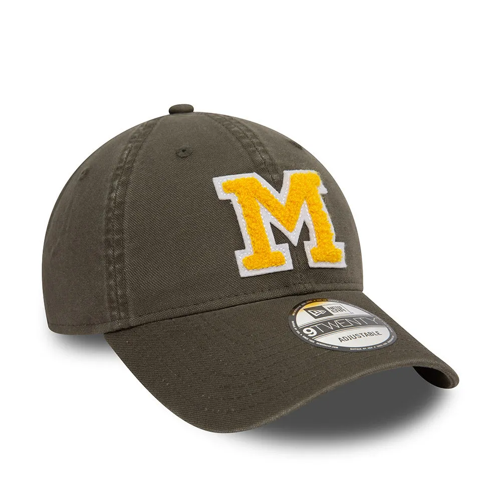 New Era Milwaukee Brewers MLB Varsity 9TWENTY Adjustable Cap