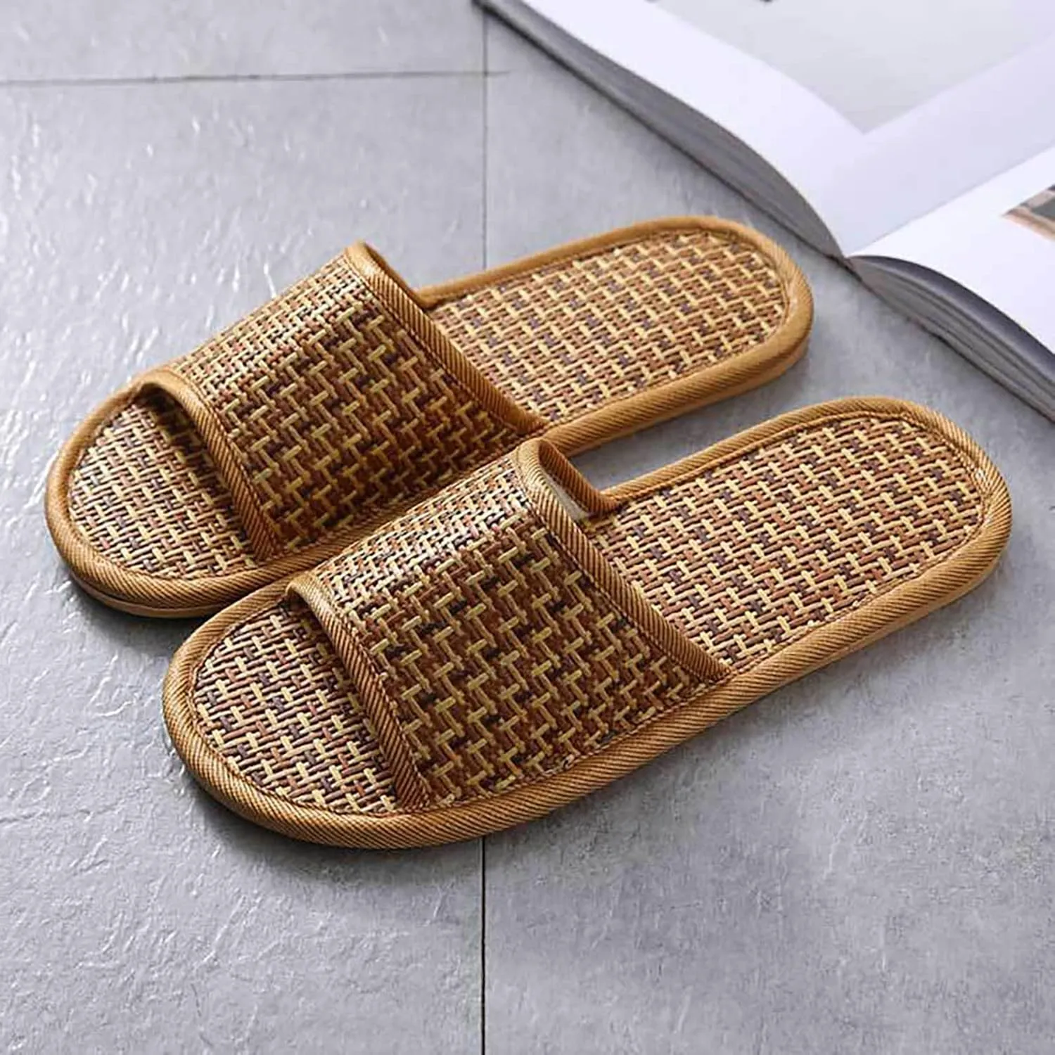 Rattan Woven Slides for Women Men, Straw Home Slippers for Indoor Open Toe Home Shower Pool Slippers Bathroom