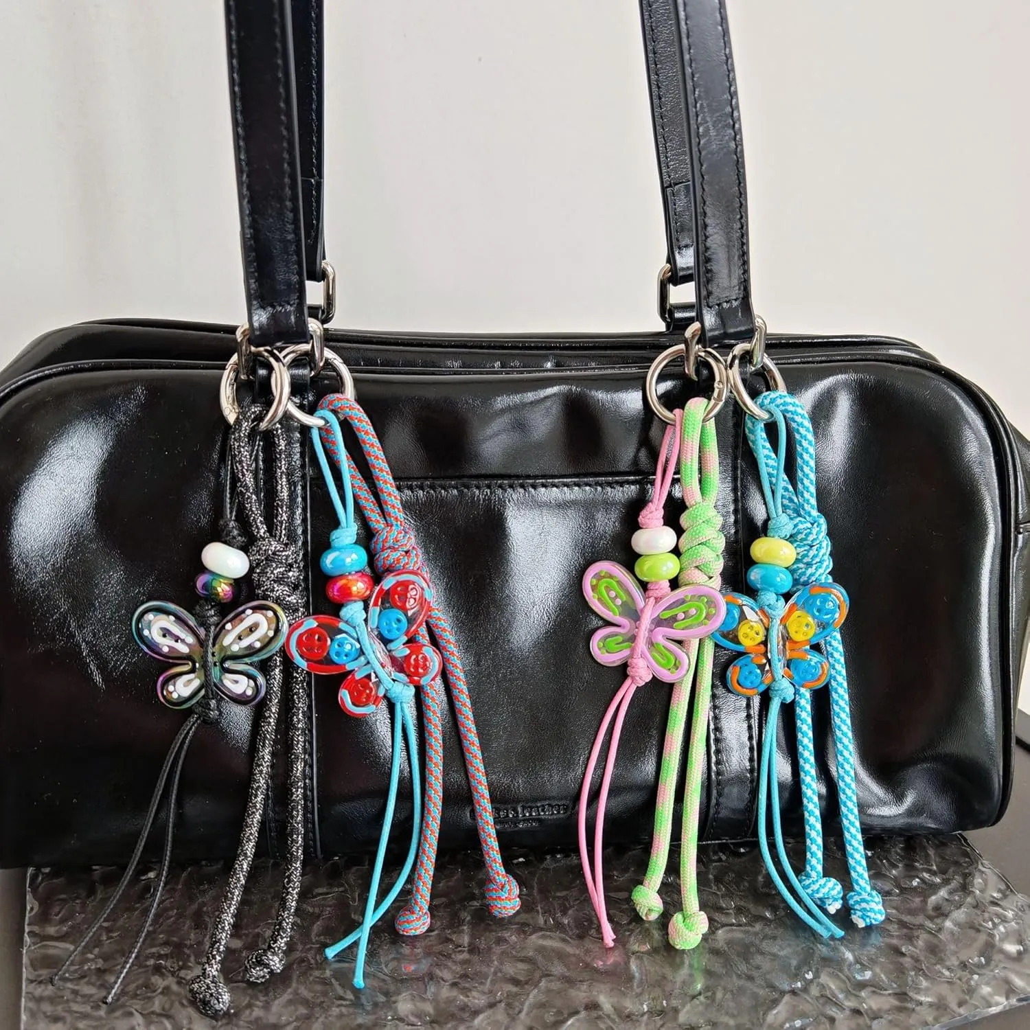 RICHTRUE Butterfly Beads Pearl Bow Bag Charms Aesthetic Purse Charms for Handbags Kawaii Keychain Cute Y2k Accessories
