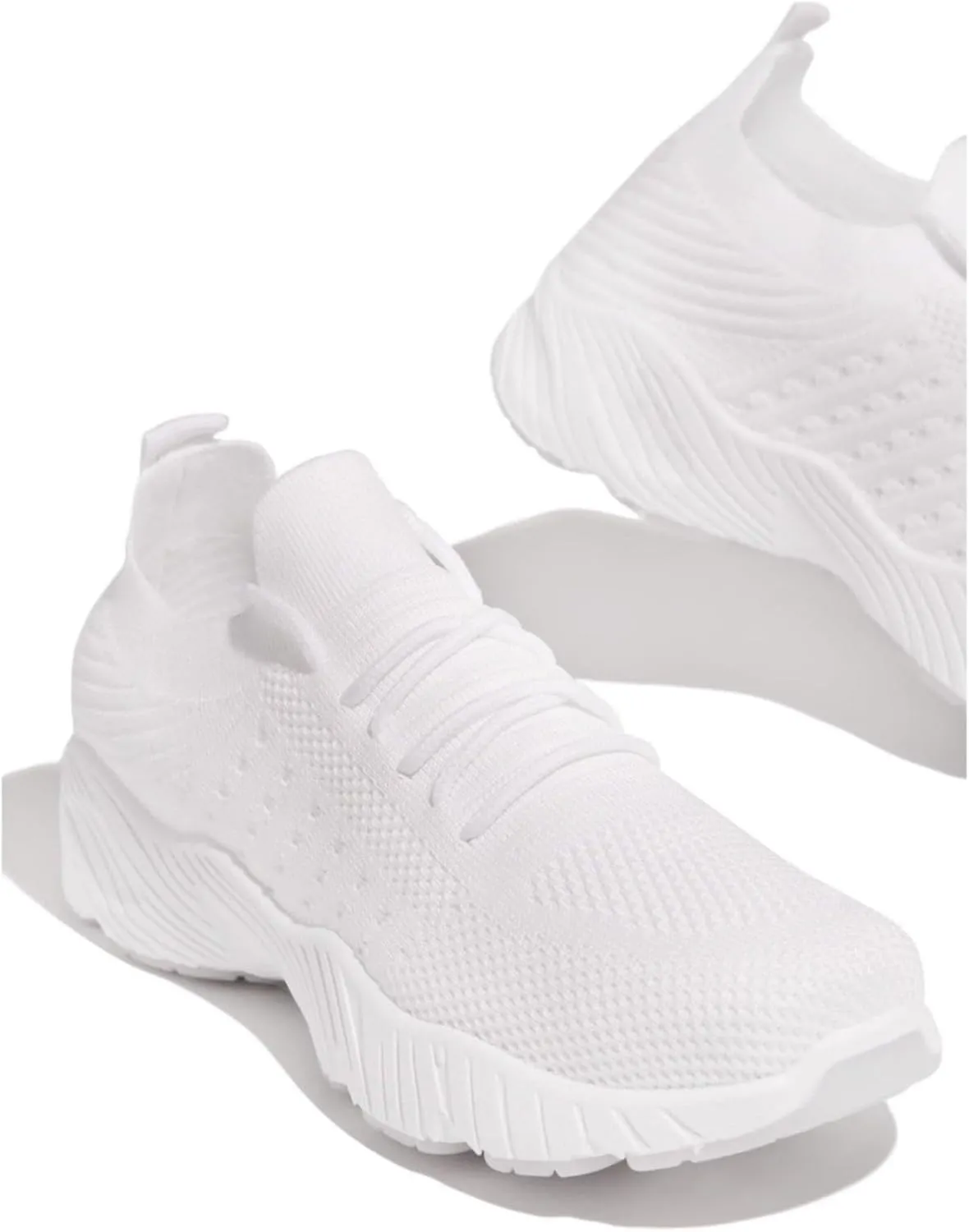 Sneakers For Women Trendy 2025 Walking Tennis Shoes Slip On Memory Foam Lightweight Casual Athletic Running Sneakers