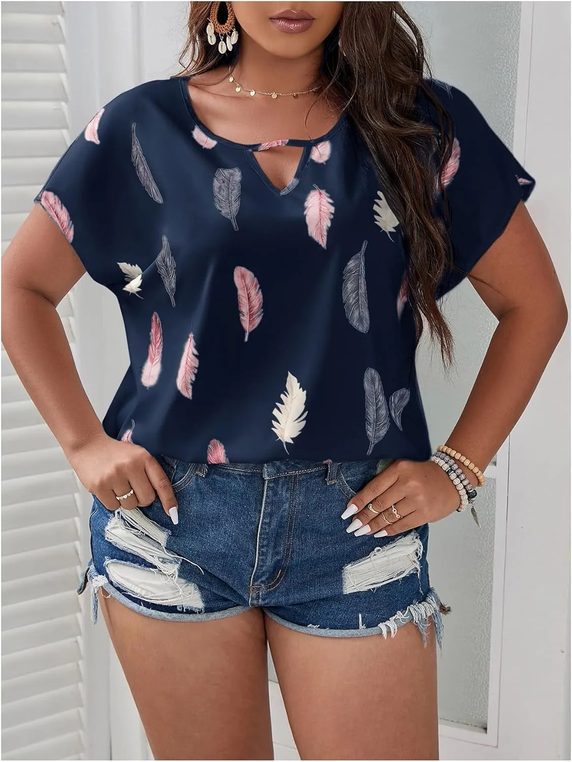 SOLY HUX Plus Size Blouses for Curvy Women Cute Boho Print Shirts V Neck Casual Summer Blouses T-Shirts Tops