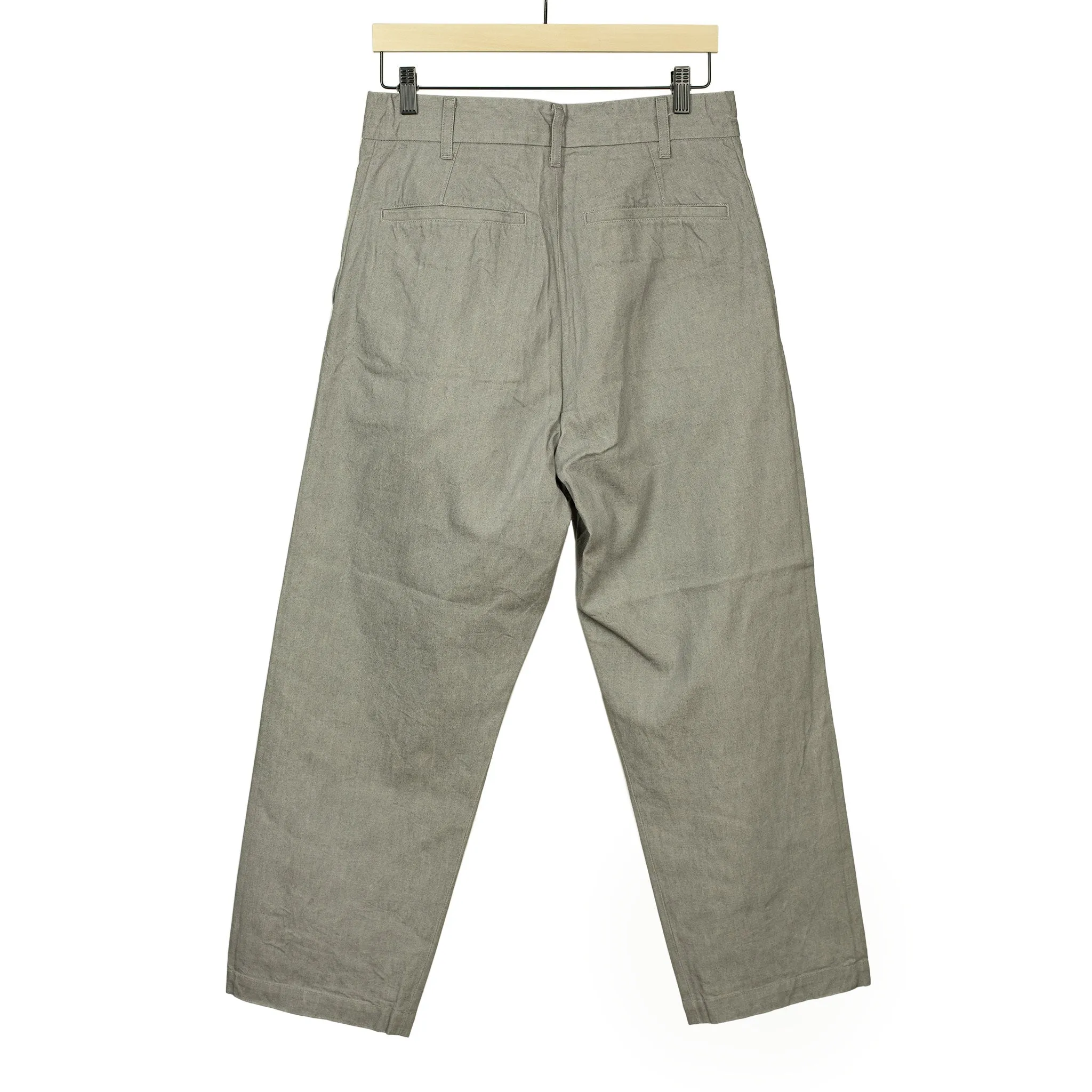 Two tuck trousers in light grey cotton denim