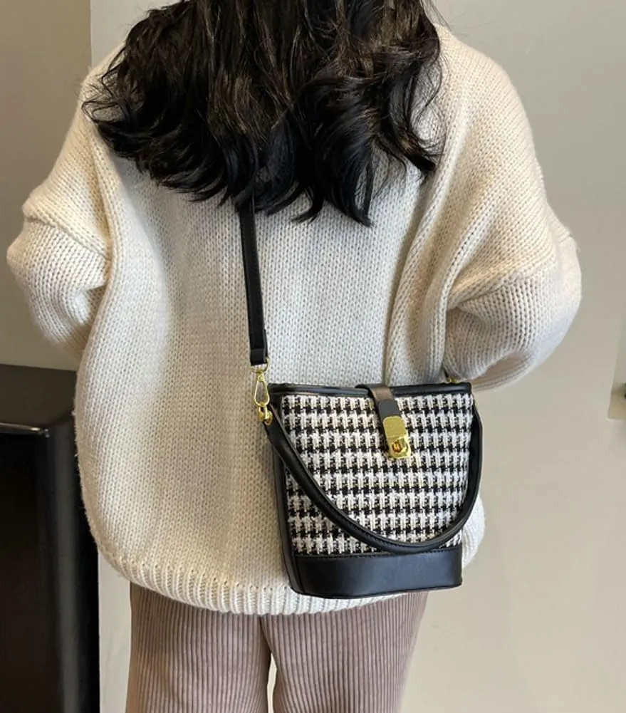 Vintage Suede Bucket Bag for Women Mini Plaid Shoulder Bag Elegant Top-Handle Purse Causal Slouchy Bag with Removable Strap