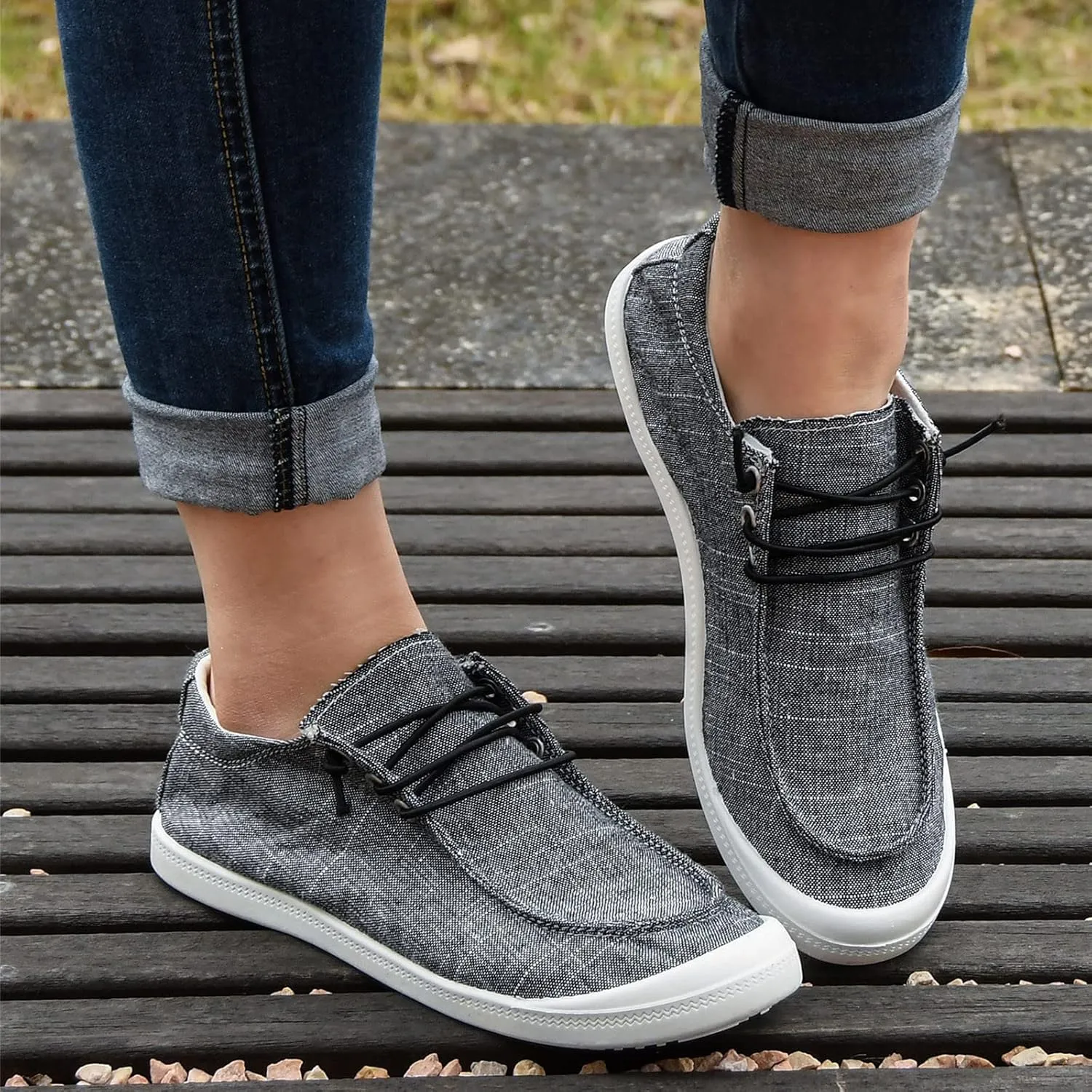 Women's Fashion Sneakers, Christmas Print Canvas Shoes Flat Round Toe Non-Slip Flat Shoes Slip On Loafers Shoes