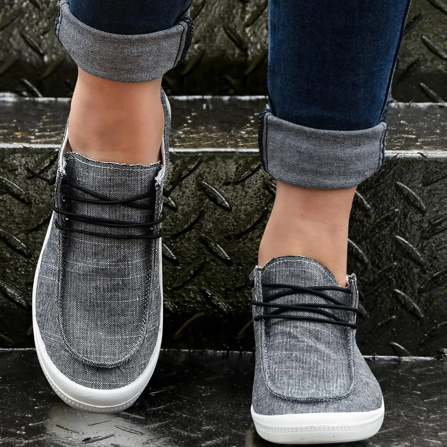 Women's Fashion Sneakers, Christmas Print Canvas Shoes Flat Round Toe Non-Slip Flat Shoes Slip On Loafers Shoes
