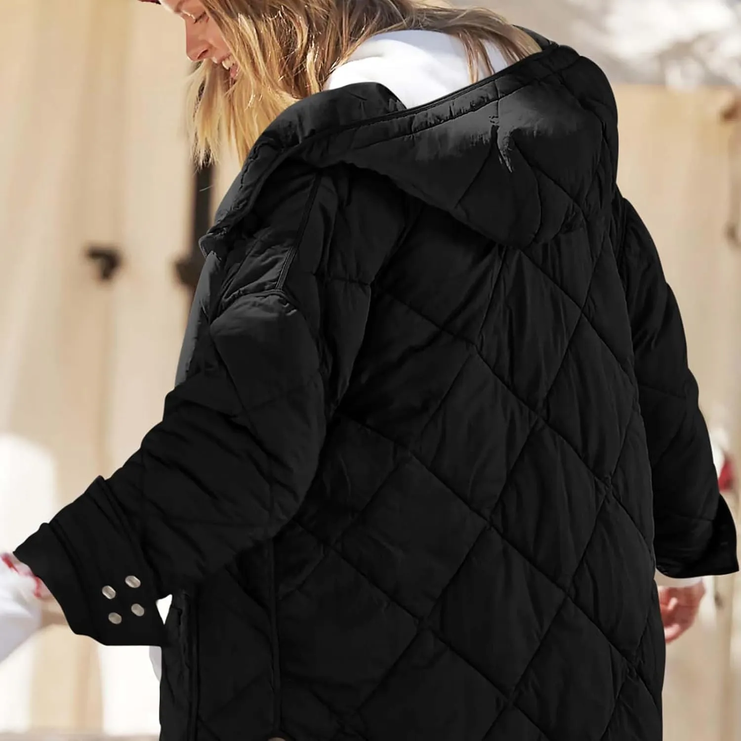 Women's Oversized Lightweight Down Coat Long Sleeve Side Slits Zip Short Puffer Jackets Outdoor Solid Quilted Jacket
