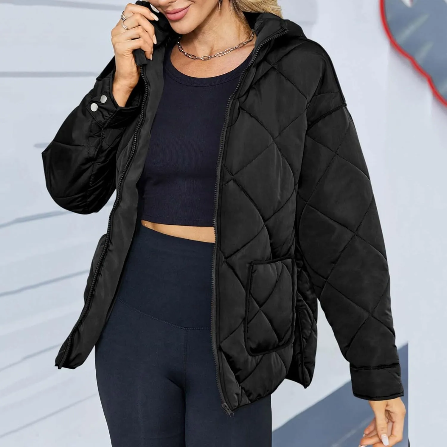 Women's Oversized Lightweight Down Coat Long Sleeve Side Slits Zip Short Puffer Jackets Outdoor Solid Quilted Jacket
