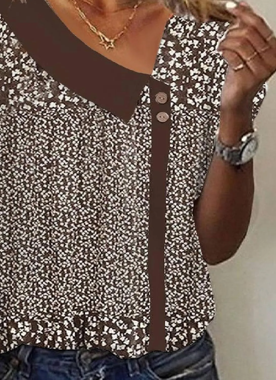Women's Retro Brown Short Sleeve Top V Neck Floral Print Long Sleeve Blouses 2025 Floral Slant Collar T Shirts